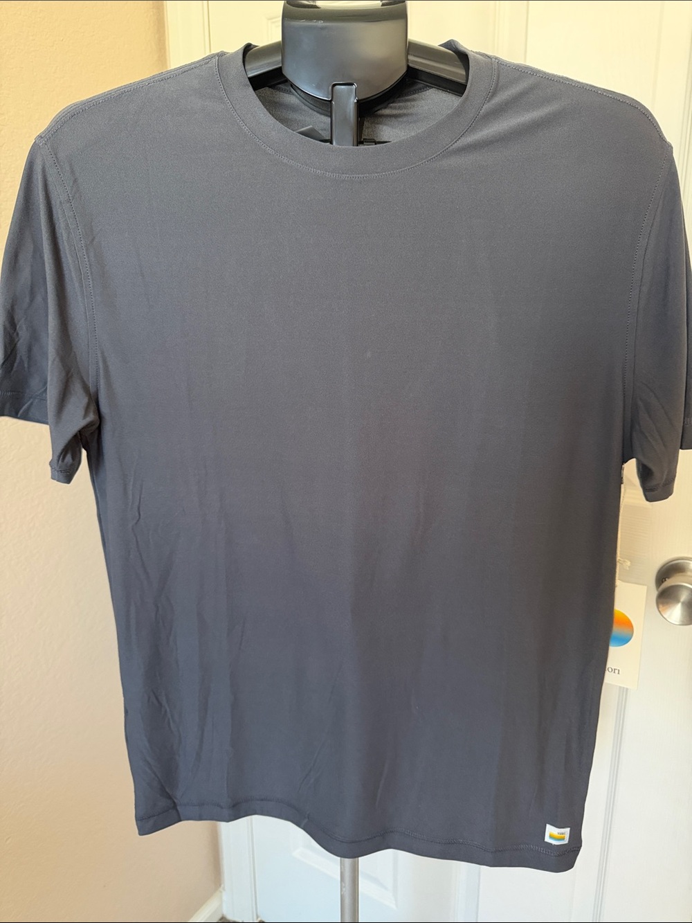 NWT Vuori Men’s Strato Tech Tee sz Small